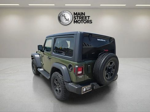 Used 2021 Jeep Wrangler Sport image 3