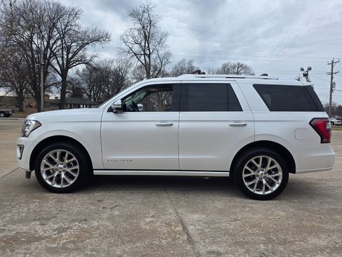 Used 2019 Ford Expedition Platinum image 7