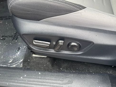 Used 2025 Toyota Tacoma TRD Off-Road w/ TRD Off Road Upgrade Package image 50