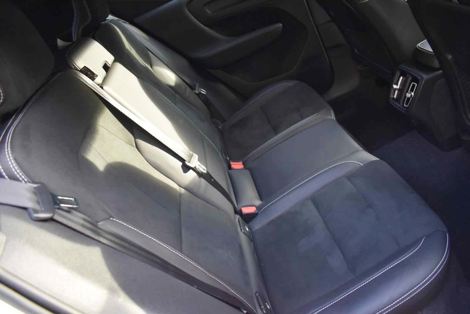 Used 2019 Volvo XC40 T5 R-Design AWD/4WD image 49