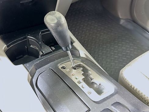 Used 2008 Toyota 4Runner SR5 image 13