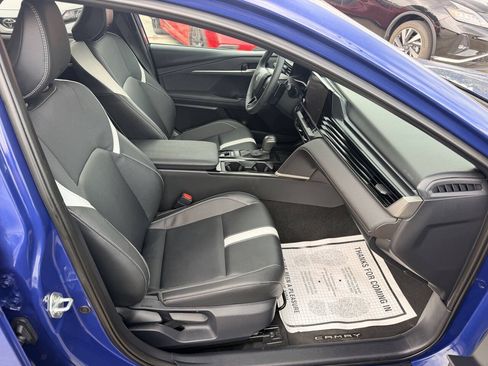 Used 2025 Toyota Camry SE FWD image 18