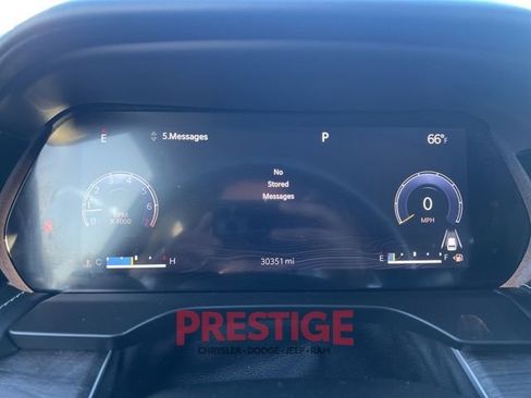 Used 2022 Jeep Grand Cherokee Limited w/ Trailer Tow Prep Group (B) image 41