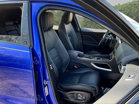 Used 2020 Jaguar F-PACE S image 28