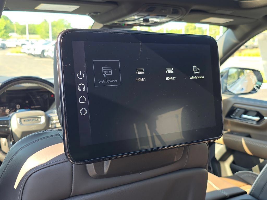 New 2026 GMC Yukon XL Denali Ultimate AWD/4WD image 25