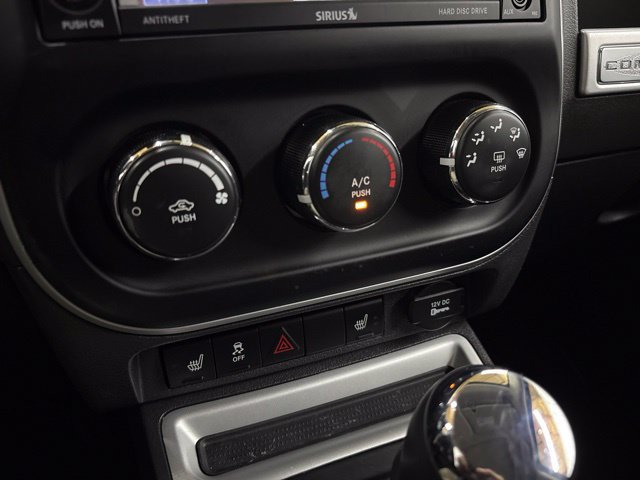 Used 2016 Jeep Compass High Altitude FWD image 44