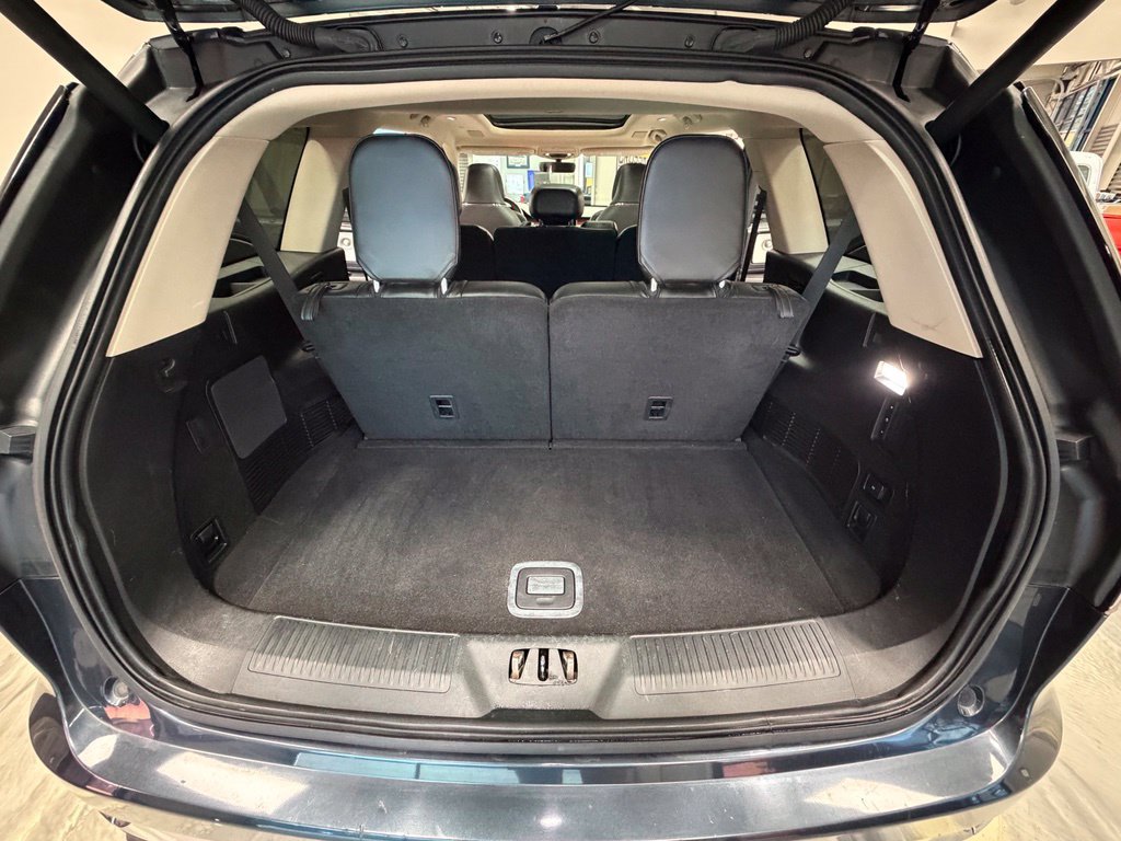 Used 2021 Lincoln Aviator Reserve w/ Equipment Group 202A AWD/4WD image 55