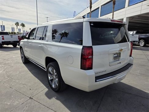 Certified 2015 Chevrolet Suburban LTZ image 4