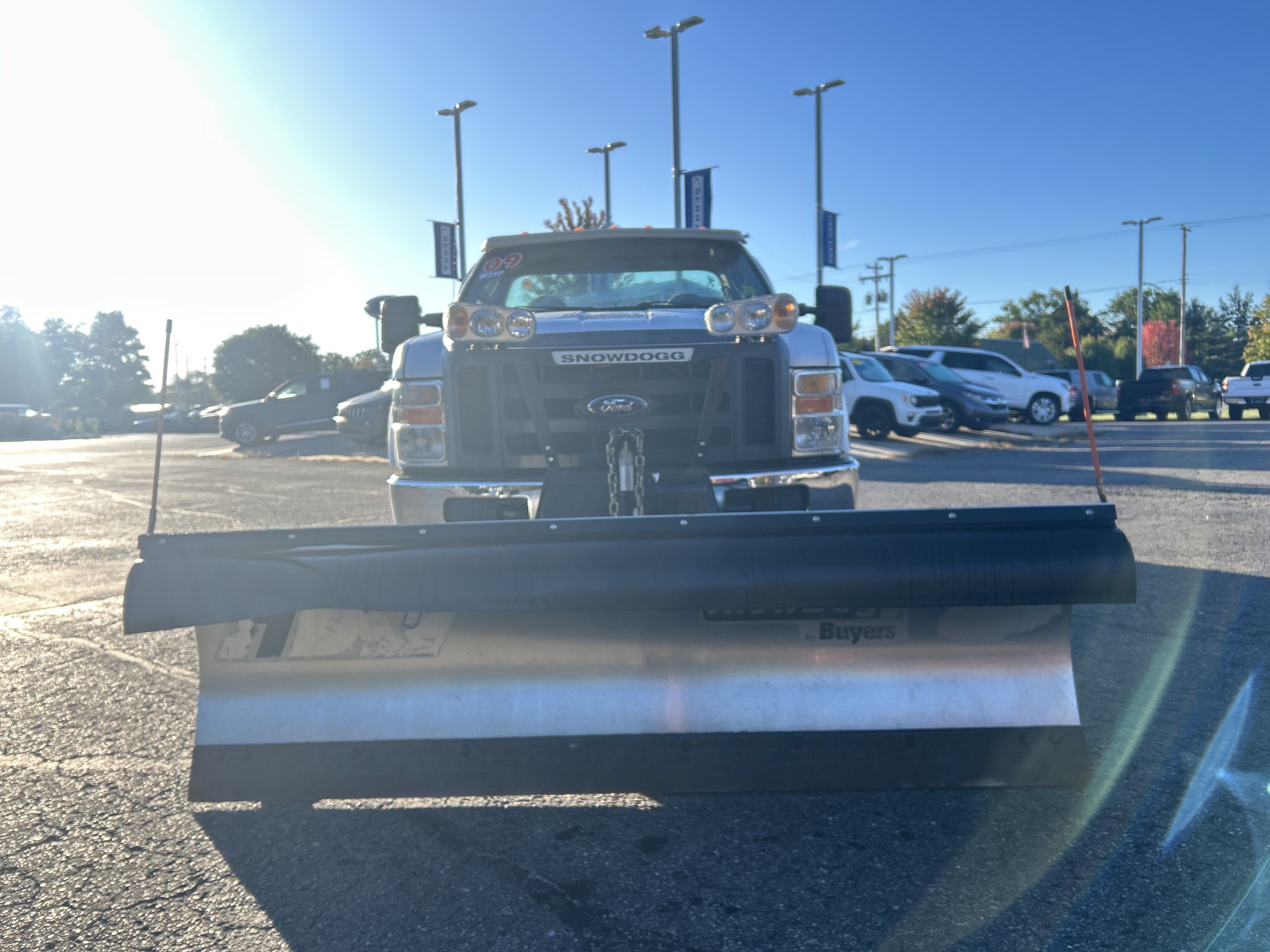 Used 2009 Ford F350 XL AWD/4WD image 9