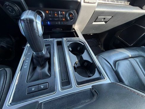 Used 2019 Ford F150 Platinum w/ Equipment Group 701A Luxury AWD/4WD image 33