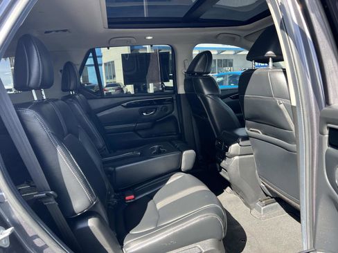 Used 2024 Honda Pilot Touring image 35