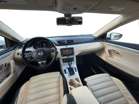 Used 2010 Volkswagen CC Luxury FWD image 23