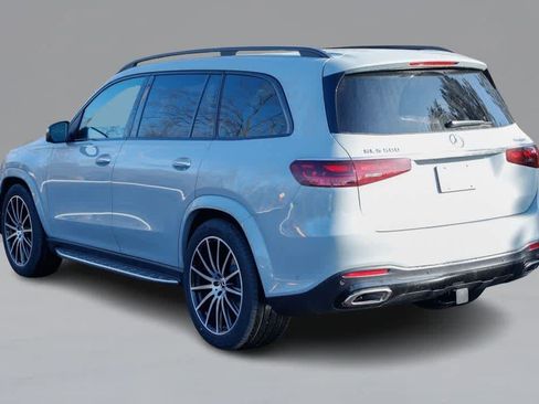 New 2026 Mercedes-Benz GLS 580 4MATIC image 7