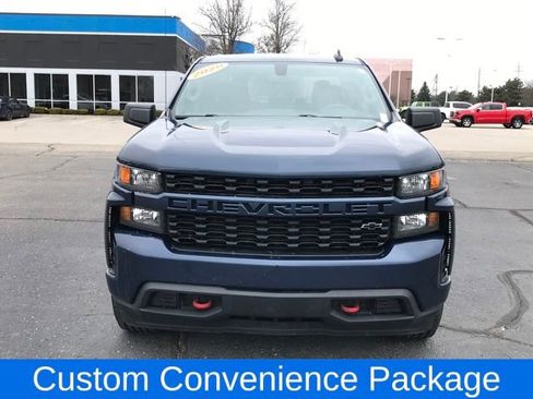 Used 2020 Chevrolet Silverado 1500 Custom w/ Custom Value Package image 2