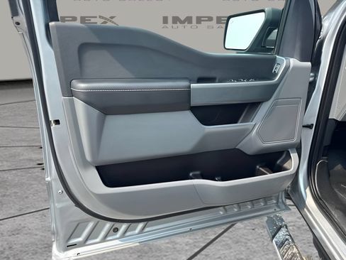 Used 2023 Ford F150 XLT w/ Trailer Tow Package AWD/4WD image 16