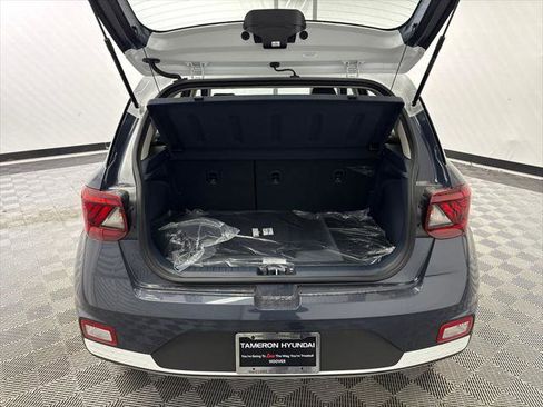 New 2026 Hyundai Venue SEL image 18