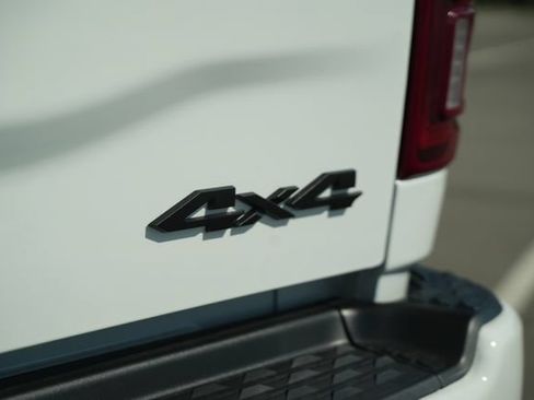 New 2026 RAM 2500 Big Horn AWD/4WD image 44