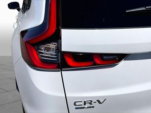 Used 2025 Honda CR-V Sport-L image 28