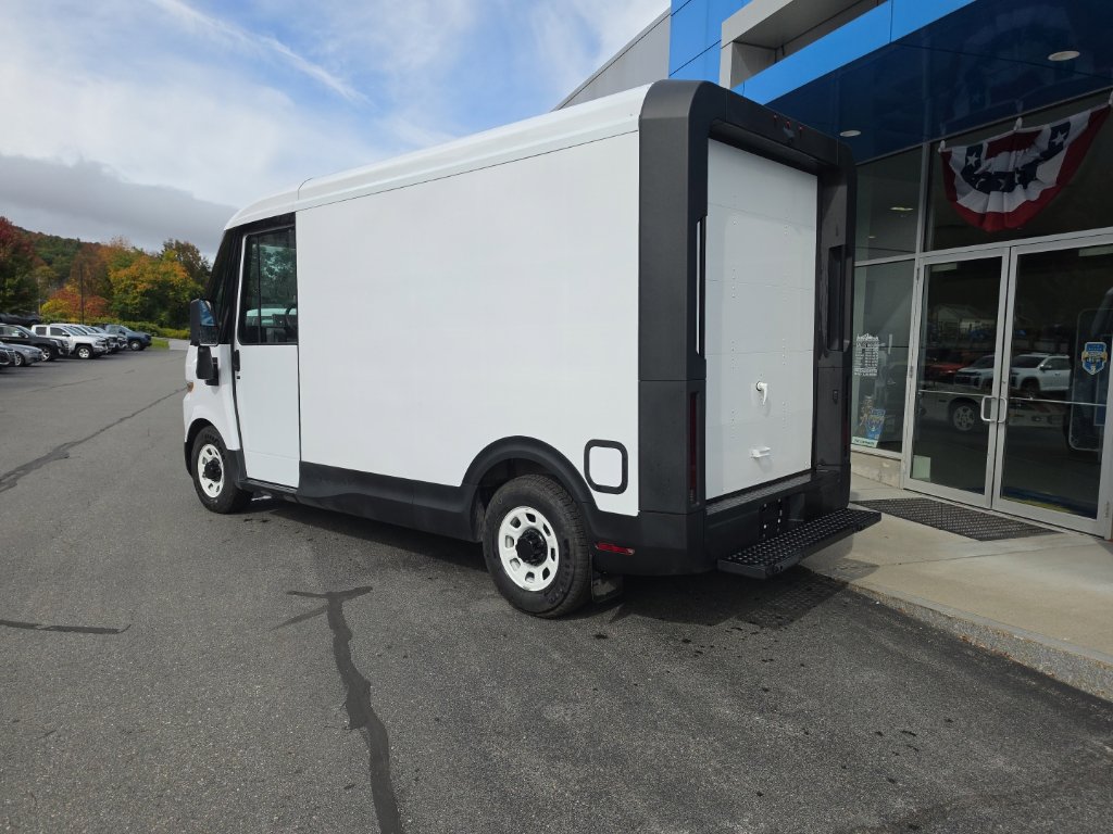Used 2025 Chevrolet Brightdrop 400 w/ Battery Pack, Max Range AWD/4WD image 3