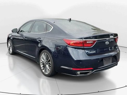 Used 2017 Kia Cadenza Limited FWD image 5