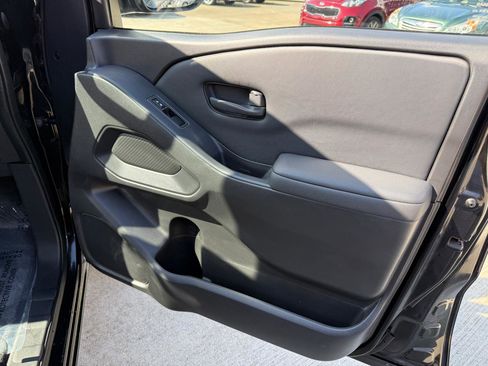 Used 2022 Nissan Frontier S w/ Technology Package image 30