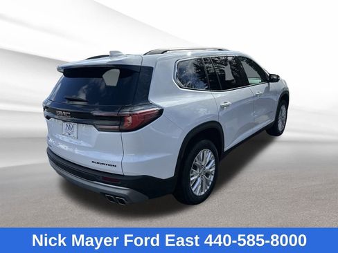 Used 2024 GMC Acadia Elevation image 7