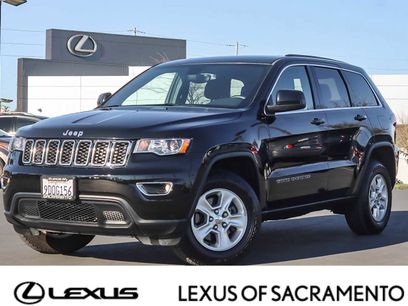 Used 2017 Jeep Grand Cherokee Laredo