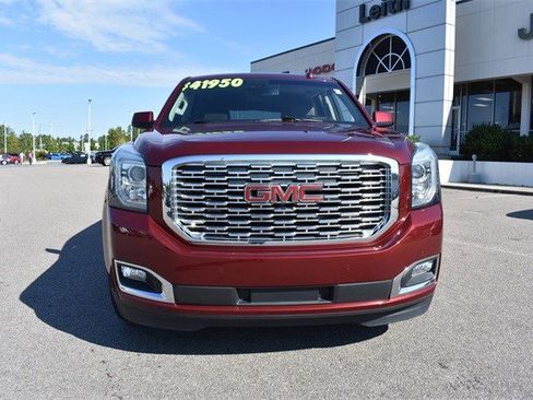 Used 2019 GMC Yukon Denali w/ Denali Ultimate Package image 4