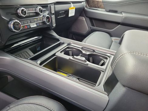 New 2026 Ford F250 Lariat w/ Tremor Off-Road Package image 29