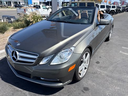 Used 2013 Mercedes-Benz E 350 Cabriolet image 2