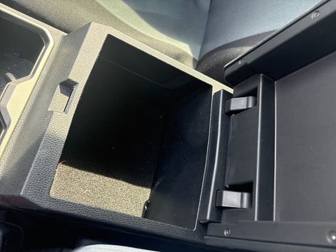 Used 2024 Toyota Tacoma SR5 image 27