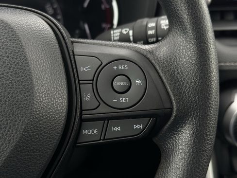 Used 2024 Toyota RAV4 XLE image 26