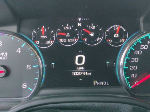 Used 2019 Chevrolet Tahoe Premier image 17