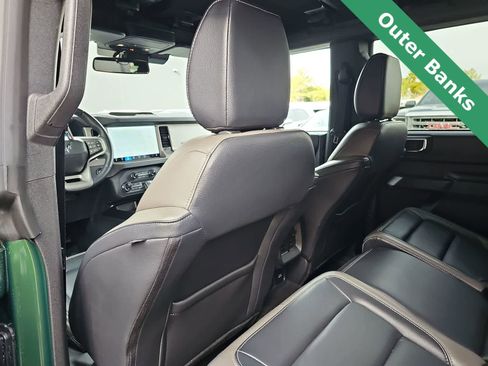 Used 2025 Ford Bronco Outer Banks image 16