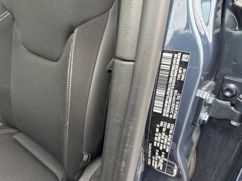 Used 2023 Jeep Renegade Latitude w/ Premium Group AWD/4WD image 38