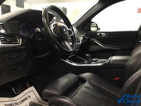 Used 2019 BMW X5 xDrive40i w/ M Sport Package image 24