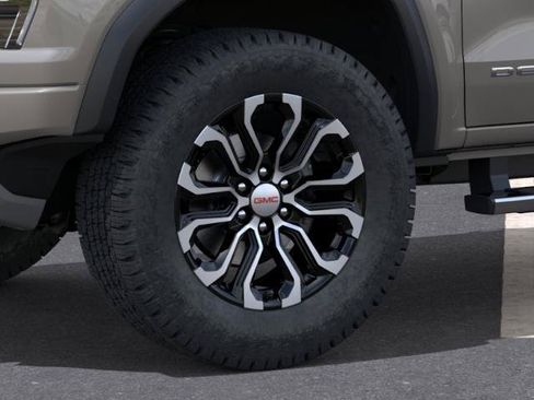 New 2026 GMC Canyon Denali AWD/4WD image 33
