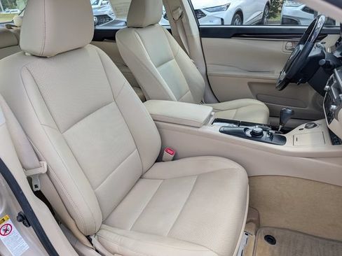 Used 2014 Lexus ES 350 w/ Premium Package FWD image 28