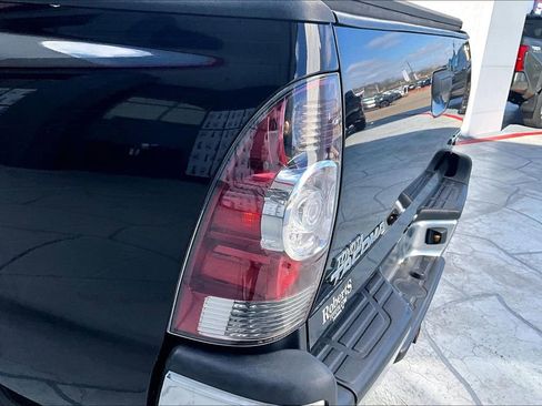 Used 2013 Toyota Tacoma PreRunner w/ Limited Pkg image 20