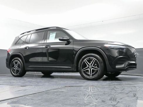 Used 2024 Mercedes-Benz EQB 250+ image 55