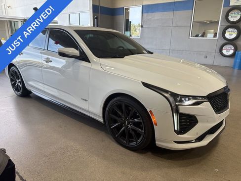 Used 2021 Cadillac CT4 V w/ Technology Package image 2