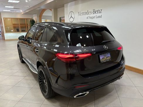 New 2026 Mercedes-Benz GLC 300 image 3