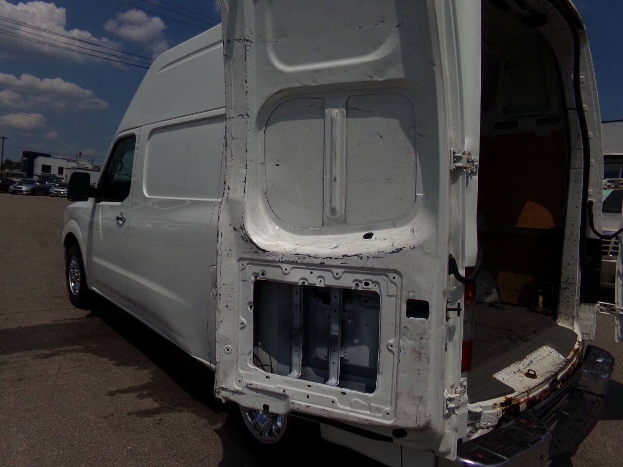 Used 2016 Nissan NV 2500 SL w/ Technology Package RWD image 22