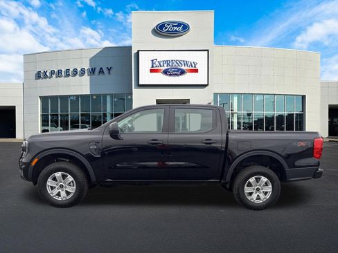 Used 2025 Ford Ranger XL image 9