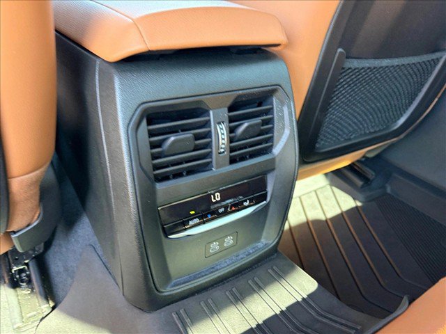 Used 2022 BMW 330i Sedan RWD image 18