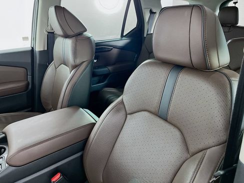 Used 2023 Honda Pilot Elite image 29