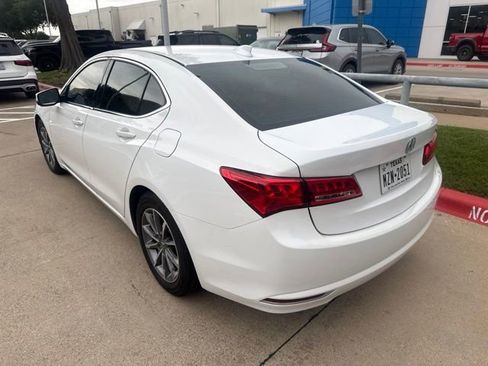Used 2020 Acura TLX FWD image 4