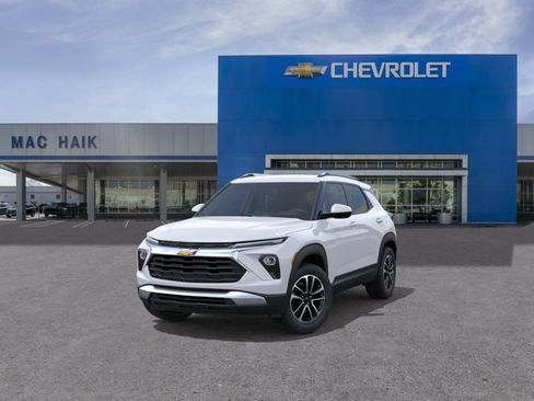 New 2026 Chevrolet TrailBlazer LT FWD image 8