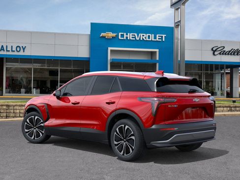 New 2026 Chevrolet Blazer EV LT image 3