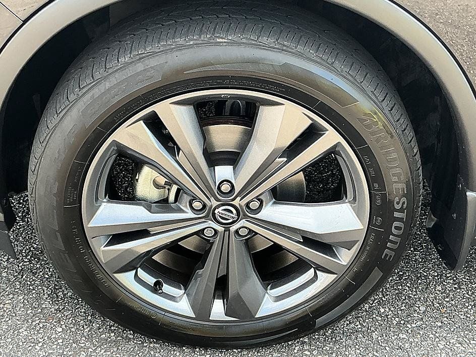 Certified 2022 Nissan Murano Platinum w/ Cargo Package AWD/4WD image 8
